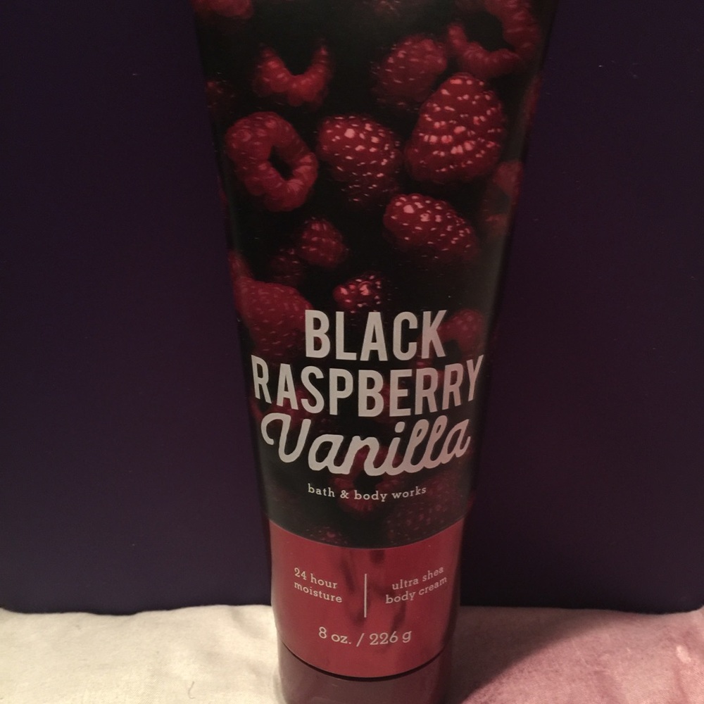 Black Raspberry Vanilla Bath & Body Works
